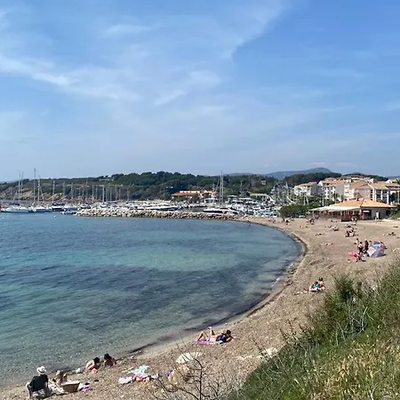 Ferienhaus Maison Chaleureuse Avec Spa Et Jardin Privatif